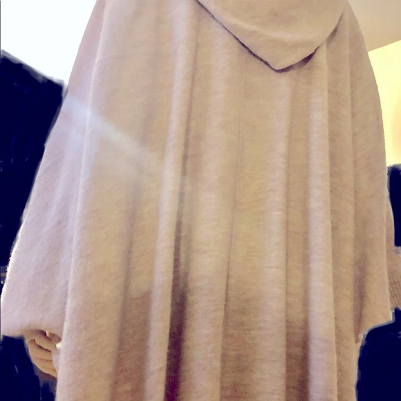 Escada Poncho with Hoodie and Snap Closure - Picture 8 of 12